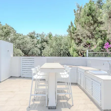 בית נופש Salt & Sun Retreat
