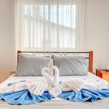 בית נופש Salt & Sun Retreat *