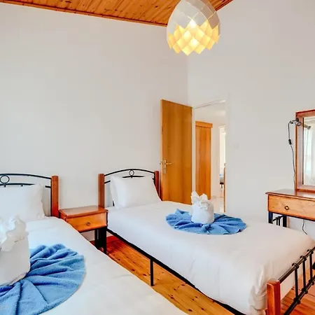Salt & Sun Retreat בית נופש *